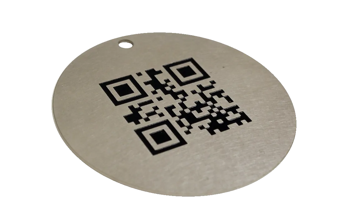 QR-kod-leptany-vybarveny-nerez_orez