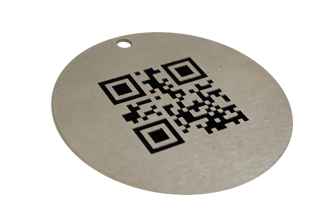 QR-kod-leptany-vybarveny-nerez_orez